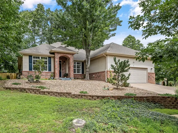 3 Sanquahar Ln, Bella Vista, AR 72715