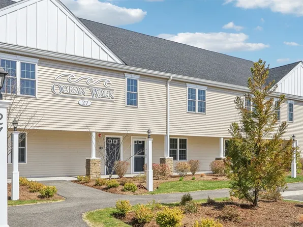27 Ocean Walk Dr #105, Plymouth, MA 02360