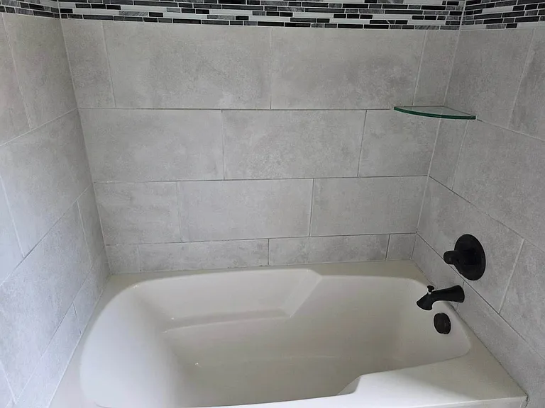 7715 Silicon Dr — Photo 5