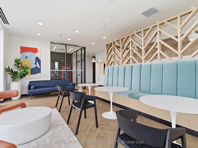 1333 Weber St E #603 — Photo 4
