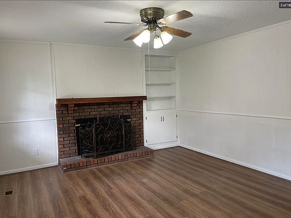2nd image of 714 Woodland Dr S