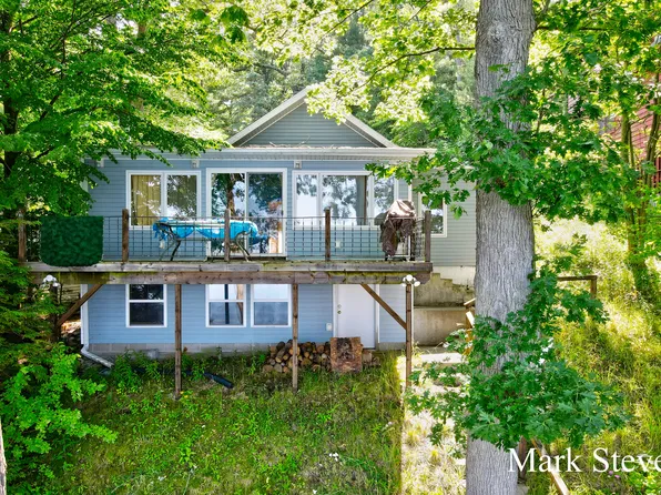 2429 N Dagget Rd, Pierson, MI 49339