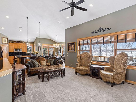 4th image of 25254 Firefly Ave