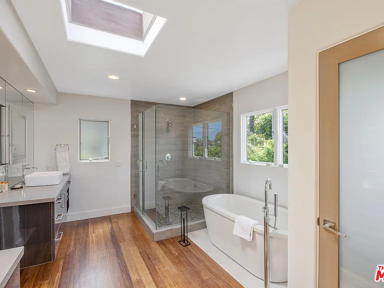 1312 Shoreline Dr — Photo 30