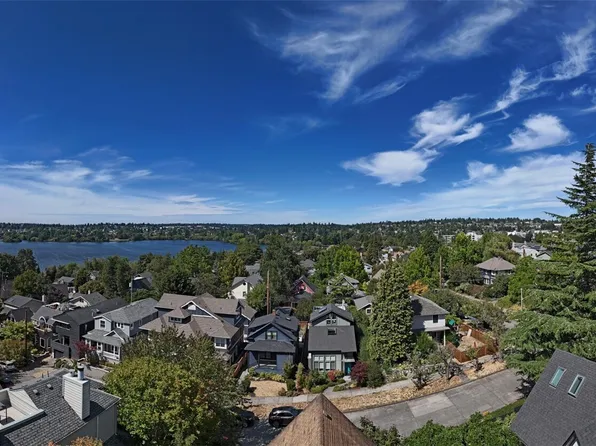 2153 N 63rd Street, Seattle, WA 98103