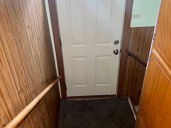 5th image of 9337 S Albany Ave