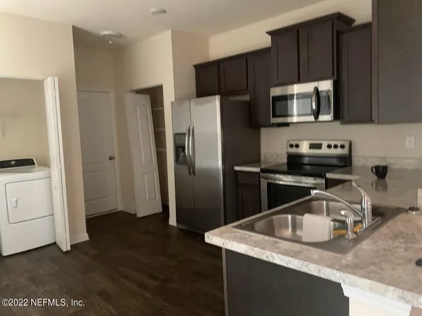 8044 Echo Springs Rd, Jacksonville, FL 32256