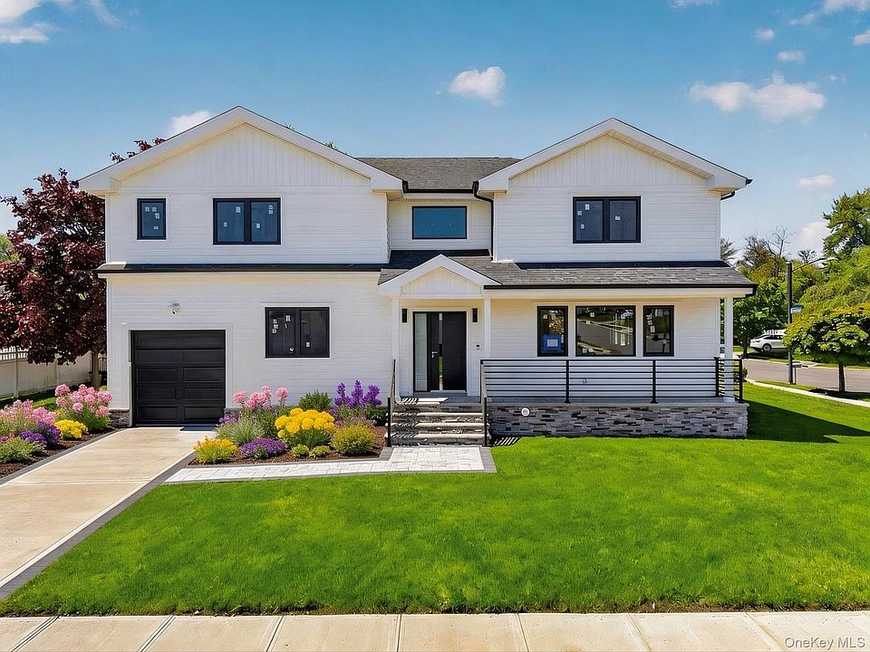 1st image of 2 Lee Place