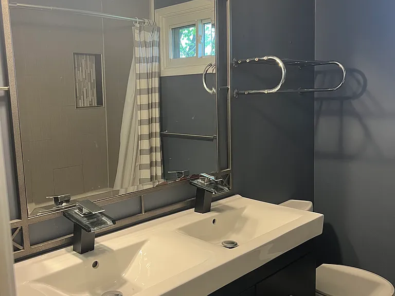 334 S Forest Rd #2 — Photo 4