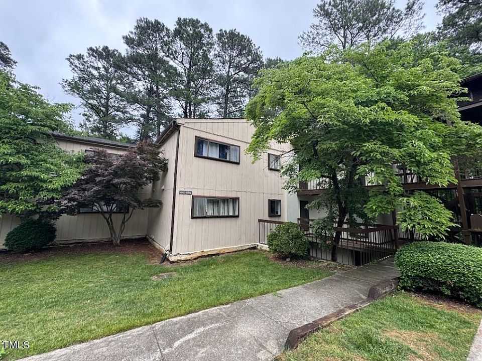 1st image of 649 Pine Ridge Pl