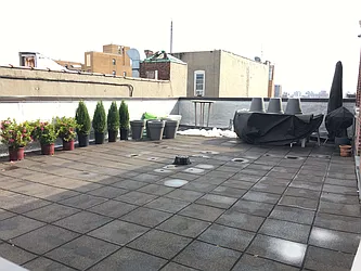 Rented by NY Space Finders Inc.