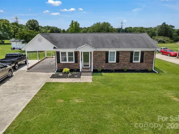 103 Hicks Rd, Grover, NC 28073