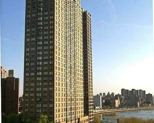 5th image of 1755 York Ave APT 12F