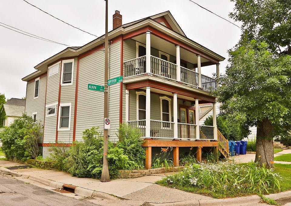1st image of 204 Ann St #2
