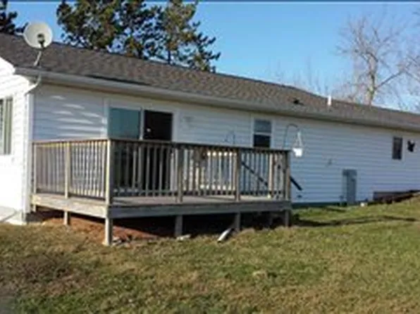 N5582 Division Ave, Chili, WI 54420