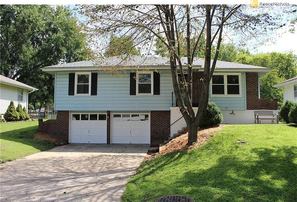 109 N Lee St, Buckner, MO 64016 Zillow