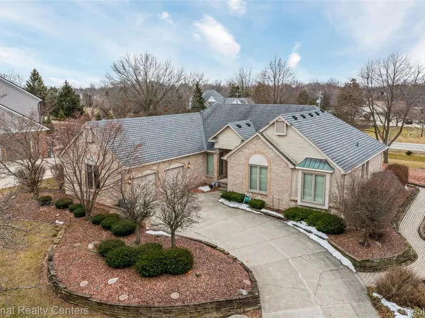 (undisclosed Address), Plymouth, MI 48170