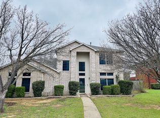 729 Wedgewood Dr, Desoto, TX