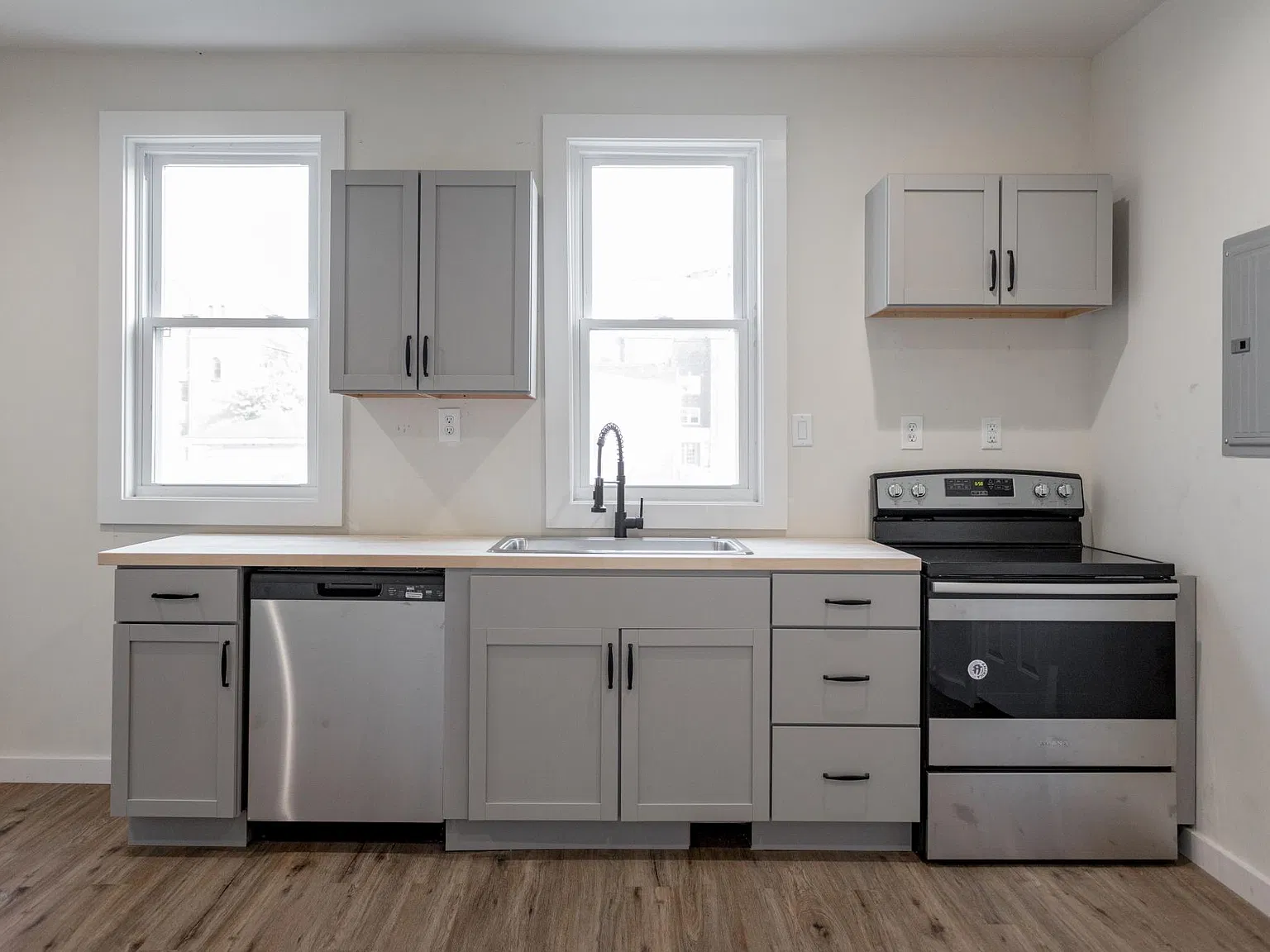1 bed, $1,100 — Photo 3