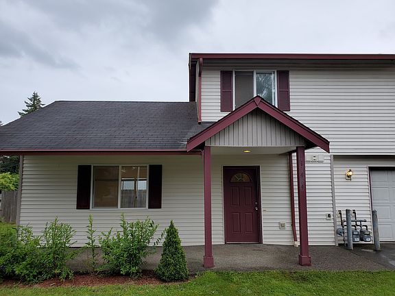 2nd image of 17484 161st St SE
