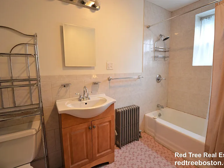 141 Fuller St #1 — Photo 14
