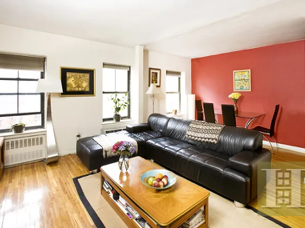 146 West 16th Street image 1 of 4