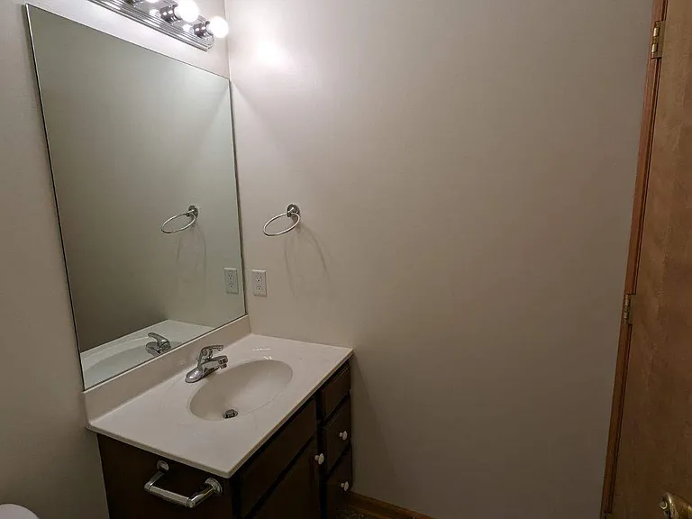 158 College Ave #5 — Photo 4