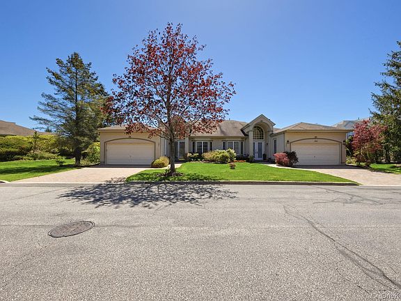 2nd image of 381 Altessa Boulevard