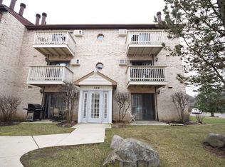 448 E Osage Ln APT 3A, Palatine, IL 60074