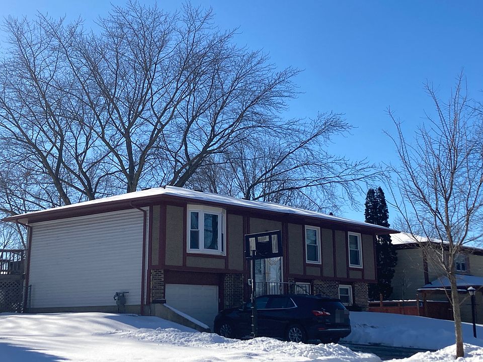 2nd image of 437 Galahad Rd