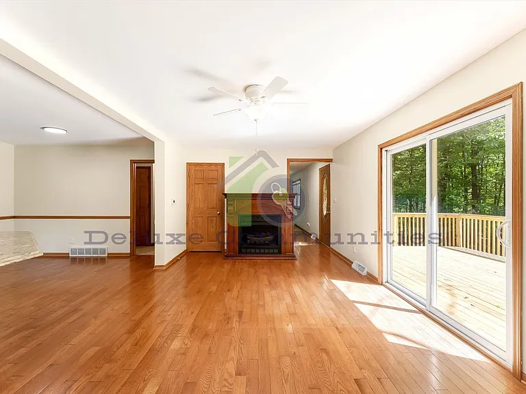2660 Blackberry Ln NE — Photo 14
