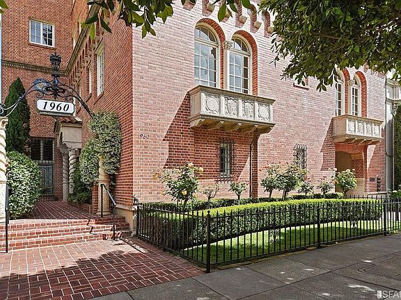 2nd image of 1960 Vallejo St APT 2