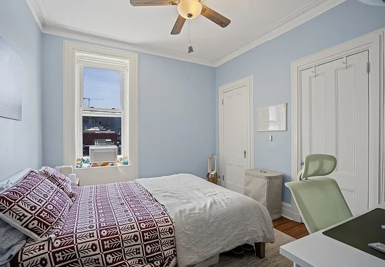 200 Hudson St #4R — Photo 5