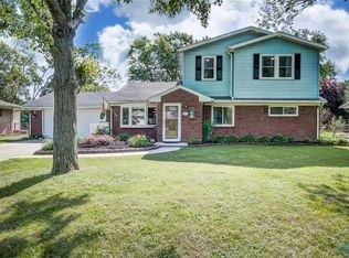 1024 Scribner St, Maumee, OH 43537