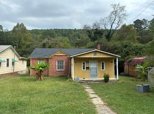 913 Brookside Dr, Gadsden, AL 35901