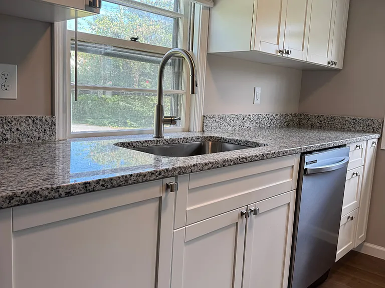 2205 Easley Ave — Photo 5