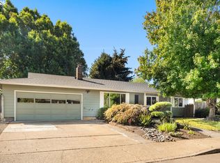 850 NW Forest St, Hillsboro, OR 97124