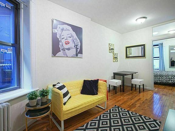 3rd image of 34 Saint Marks Pl #15A