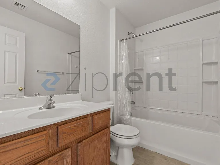 167 Sitka Spruce St #1 — Photo 15