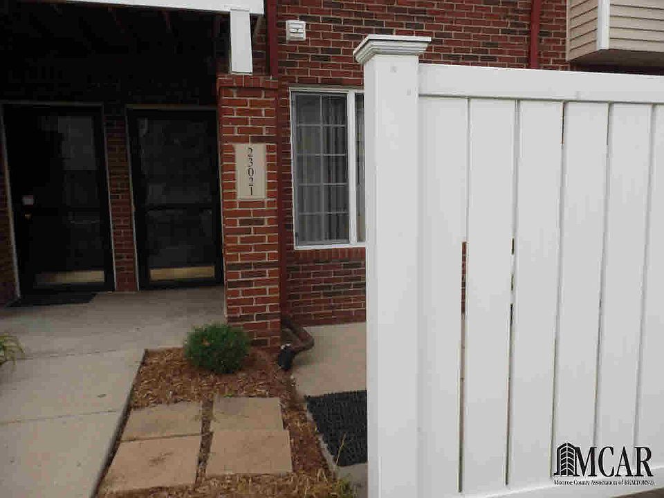 1st image of 23021 Fairlane Blvd #125