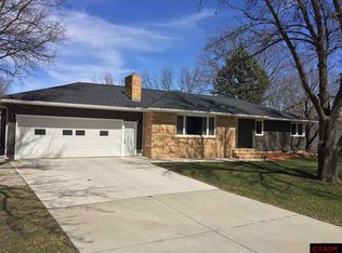 110 W North St, Janesville, MN 56048