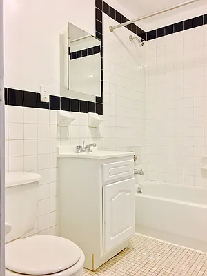 Rented by Portman Realty Corp | media 14