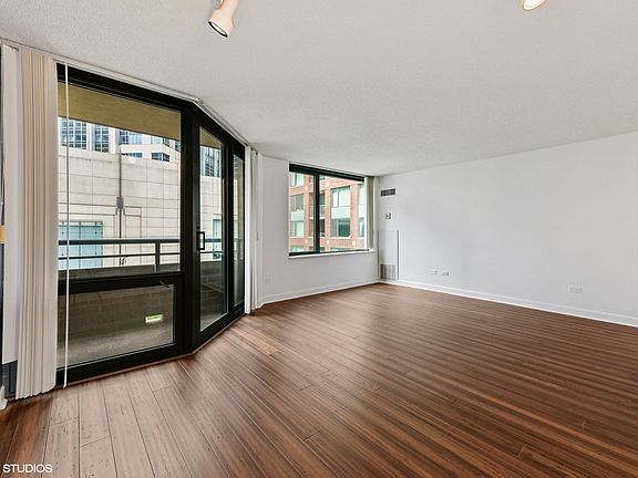 3rd image of 480 N McClurg Ct APT 616
