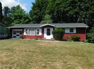 108 Silverlace Ter, Syracuse, NY 13219