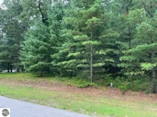 N A Huron Breeze Dr, Au Gres, MI 48703