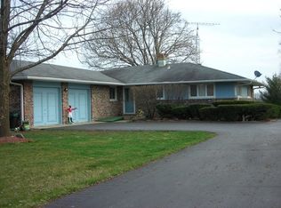 1219 Paddock Rd, Spring Grove, IL 60081