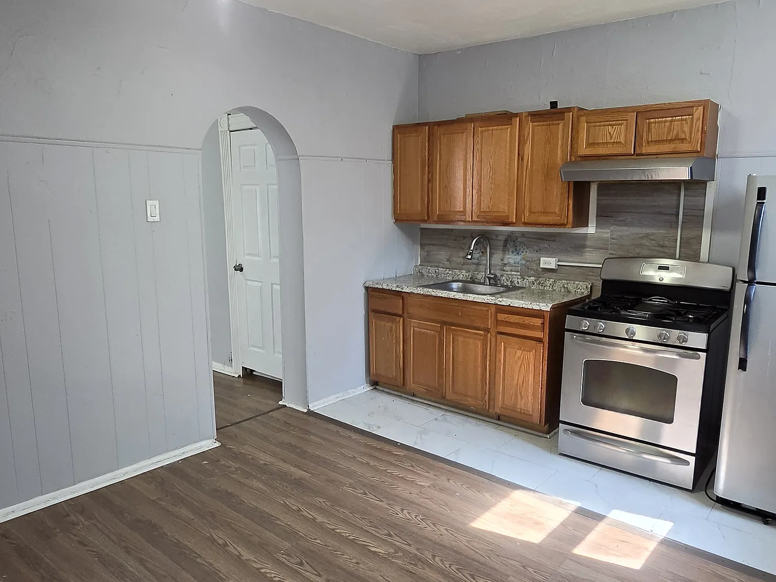 Studio, 300 sqft, $1,250 — Photo 4