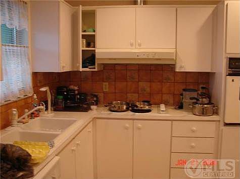 4th image of 5730 Fernley Dr E APT 6