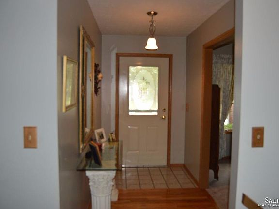 3rd image of 2225 Village Ln