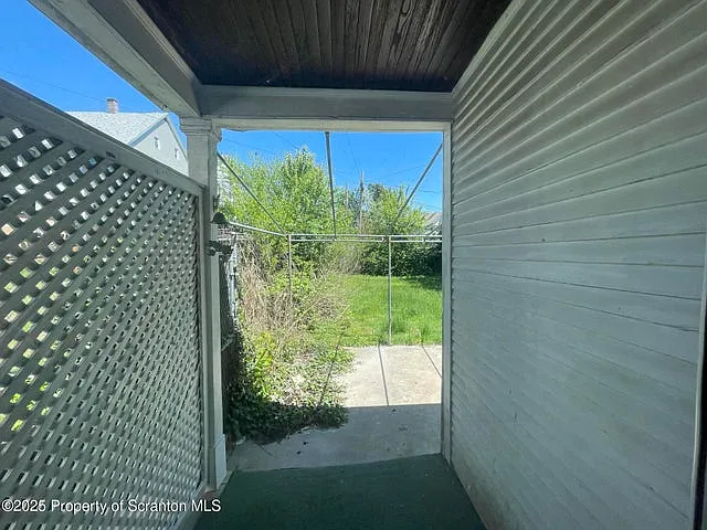1218 Schlager St #1 — Photo 16